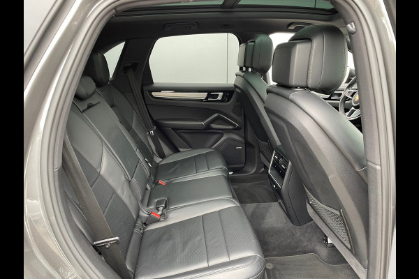 Porsche Cayenne 3.0 E-Hybrid / Panorama