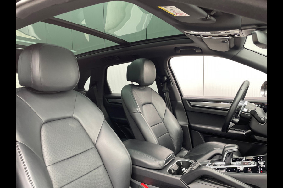 Porsche Cayenne 3.0 E-Hybrid / Panorama