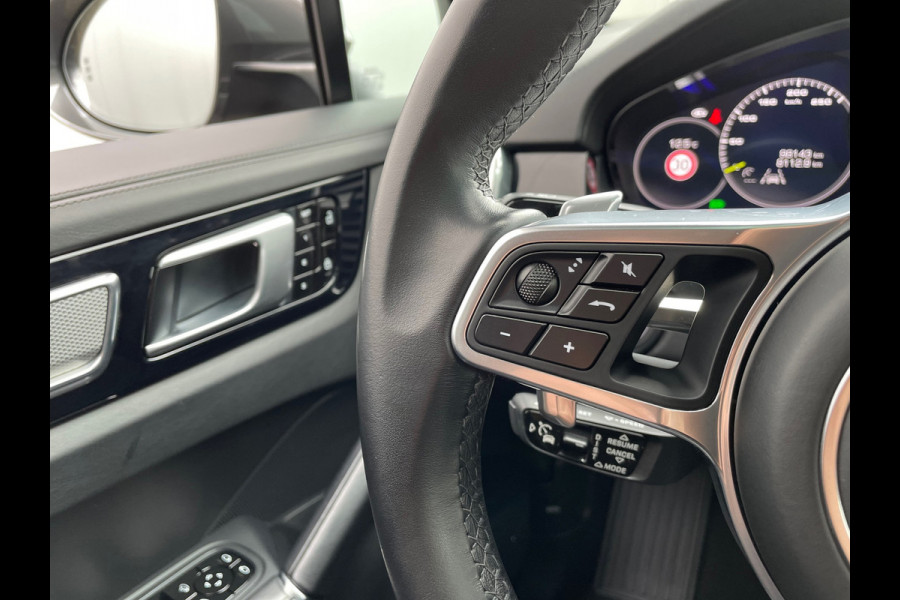 Porsche Cayenne 3.0 E-Hybrid / Panorama