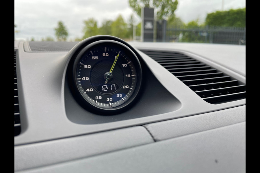 Porsche Cayenne 3.0 E-Hybrid / Panorama