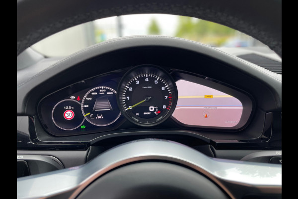 Porsche Cayenne 3.0 E-Hybrid / Panorama