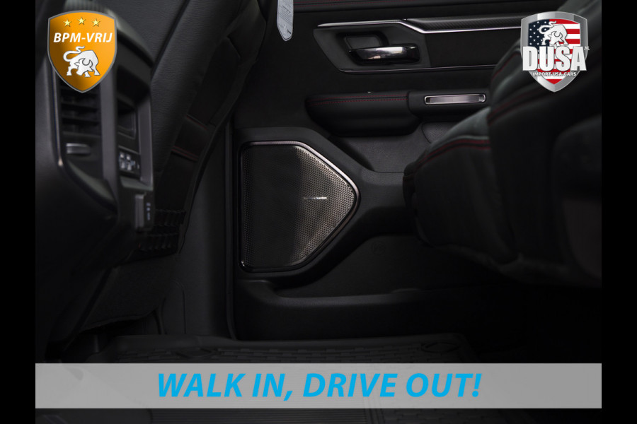 Dodge Ram | RHO | 3.0L Twin-Turbo I6 | 4x4 | Crew Cab TWIN-TURBO HIGH OUTPUT | Panoramadak | 14,4-inch Touchscreen | Passenger Display | Getoonde accessoires zijn verkrijgbaar tegen meerprijs
