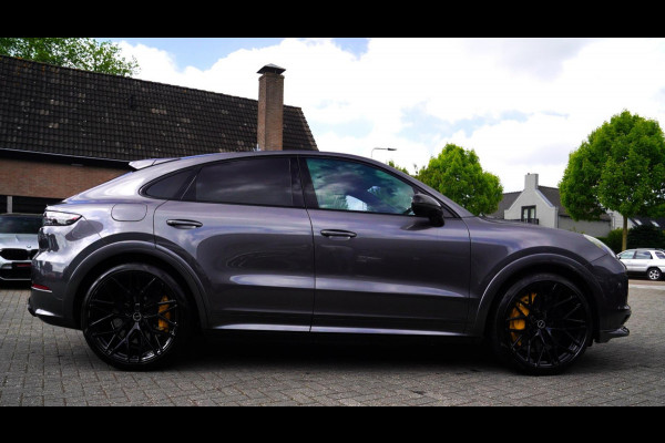 Porsche Cayenne Coupé 4.0 Turbo S E-Hybrid | TECHART | BRIXTON 23'' | Keramisch | TurboGT | 685PK | Burmester | Dealer onderhouden