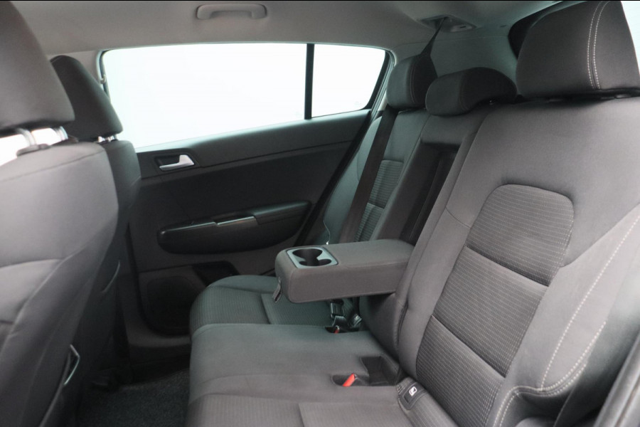 Kia Sportage 1.6 GDI DynamicLine * Origineel Nederlands* Camera Navigatie Lane assist Carplay