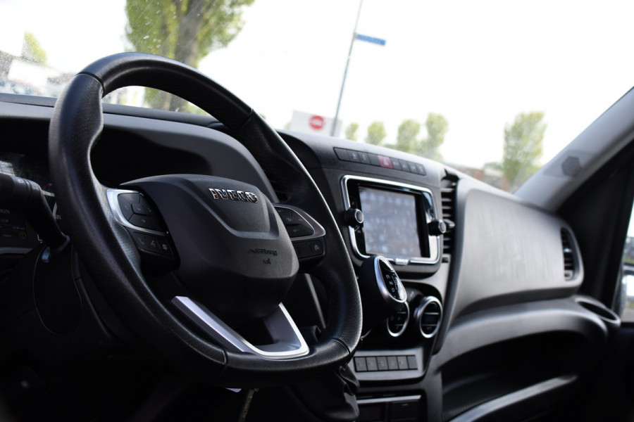 Iveco 40C18 Daily DL L4 Openlaadbak Camera, Cruise, LED, Carplay, 180PK, 3500kg Trekhaak, Clima, Automaat, Uniek! Chassis