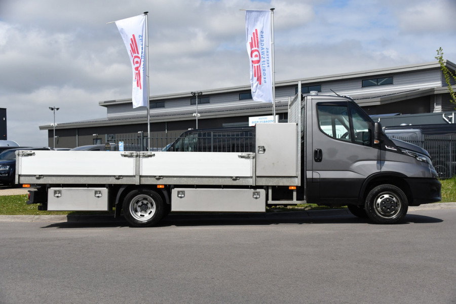 Iveco 40C18 Daily DL L4 Openlaadbak Camera, Cruise, LED, Carplay, 180PK, 3500kg Trekhaak, Clima, Automaat, Uniek! Chassis