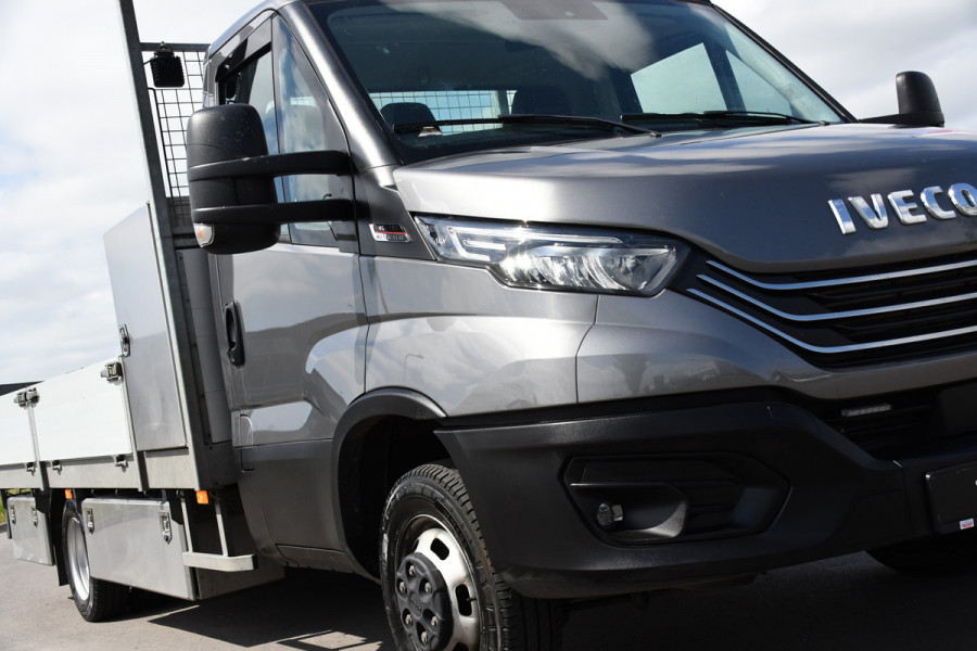 Iveco 40C18 Daily DL L4 Openlaadbak Camera, Cruise, LED, Carplay, 180PK, 3500kg Trekhaak, Clima, Automaat, Uniek! Chassis