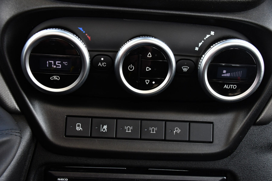 Iveco 40C18 Daily DL L4 Openlaadbak Camera, Cruise, LED, Carplay, 180PK, 3500kg Trekhaak, Clima, Automaat, Uniek! Chassis