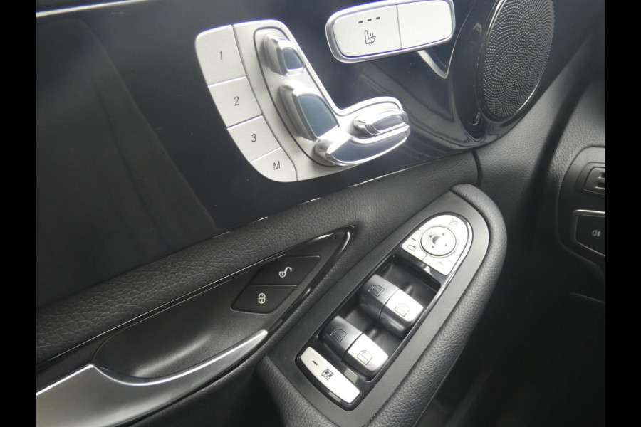 Mercedes-Benz C-Klasse 250 Ambition | LEDEREN BEKLEDING | NAVIGATIE | DEALER ONDERHOUDEN |