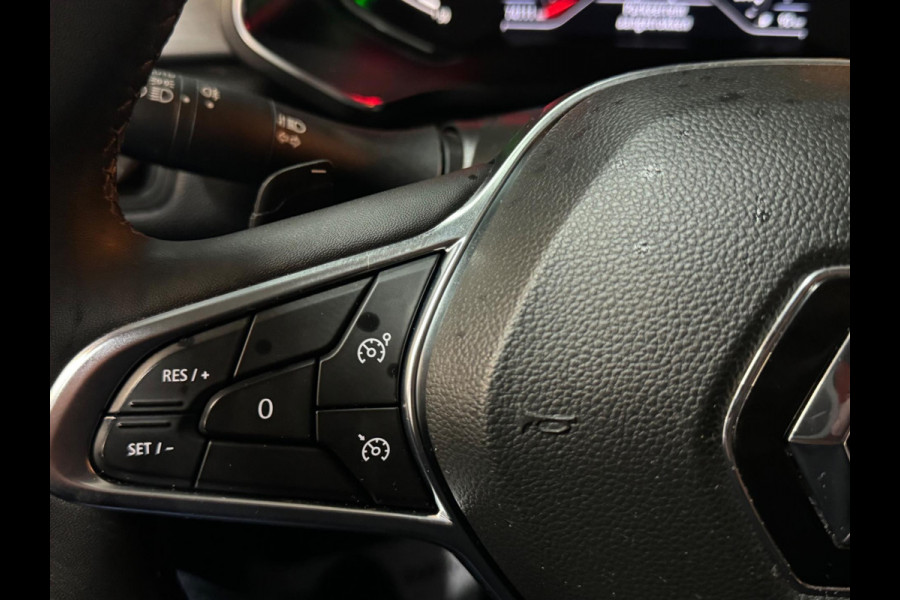 Renault Captur 1.3 TCe 140 Intens Garantie PDC 360 Camera Lane Cruise Clima Navi DAB LED Rijklaar