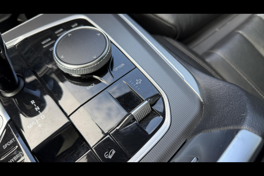 BMW X5 xDrive45e High Executive Pano | Laser | Trekhaak