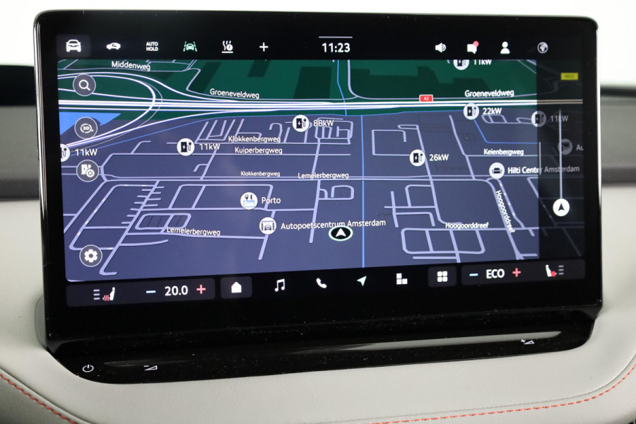 Škoda Enyaq 85 Business Edition 286 pk | Business upgrade pakket - ADVANCED | Panoramadak | Lodge | 20 inch lichtmetalen velgen
