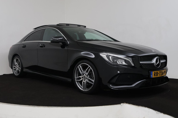Mercedes-Benz CLA-Klasse 180 Ambition (PANORAMADAK, PARKEERSENSOREN, CRUISE CONTROL, AUTOMAAT, NAVIGATIE, STOELVERWARMING)