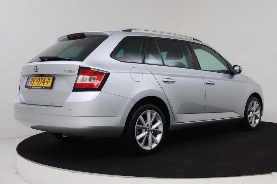 Škoda Fabia Combi 1.2 TSI Drive (PANORAMADAK, PARKEERSENSOREN, CRUISE CONTROL, CAMERA, CARPLAY, AUTOMAAT)