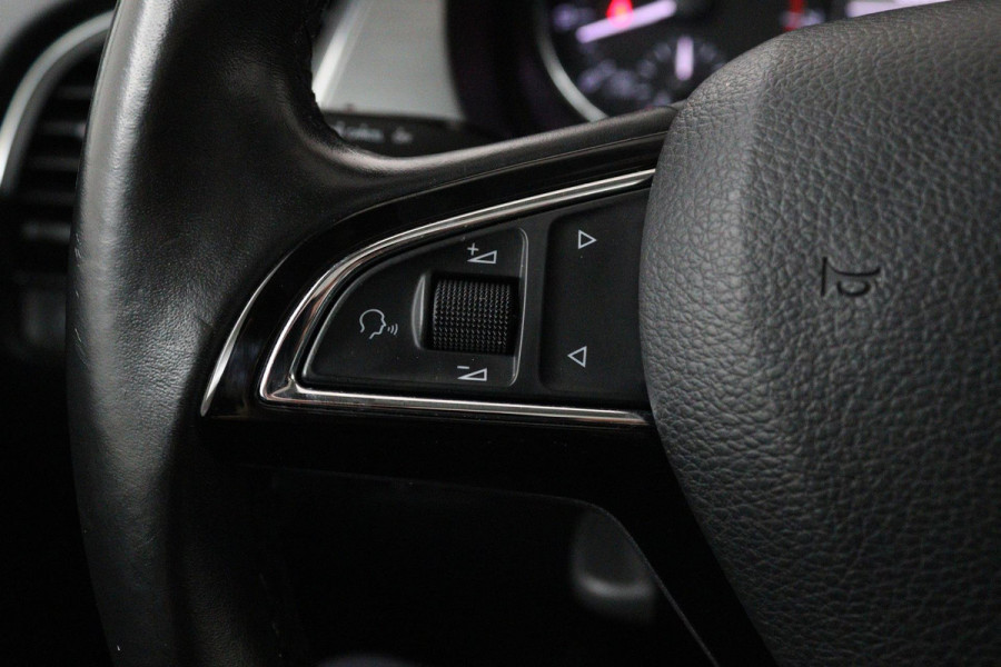 Škoda Fabia Combi 1.2 TSI Drive (PANORAMADAK, PARKEERSENSOREN, CRUISE CONTROL, CAMERA, CARPLAY, AUTOMAAT)