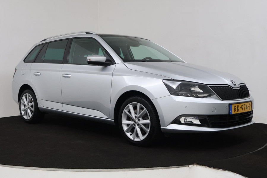 Škoda Fabia Combi 1.2 TSI Drive (PANORAMADAK, PARKEERSENSOREN, CRUISE CONTROL, CAMERA, CARPLAY, AUTOMAAT)