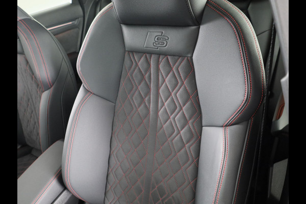 Audi A3 Sportback 35 TFSI S edition 150 pk S-tronic | Verlengde garantie | Navigatie | Panoramadak | Parkeersensoren (Park assist) | Cruise control | Full-LED koplampen | S-line |