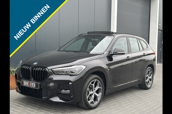 BMW X1 sDrive18i M PACK 2022 PANO NAVI CR CONTROL CAMERA CLIMATE CONTRO