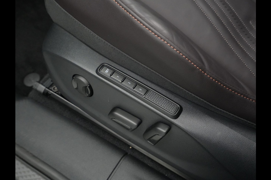 CUPRA Terramar 1.5 TSI 272pk e-Hybrid VZ Performance 360 Camera Panoramadak 20'' velgen Leer Sennheiser Audio 242