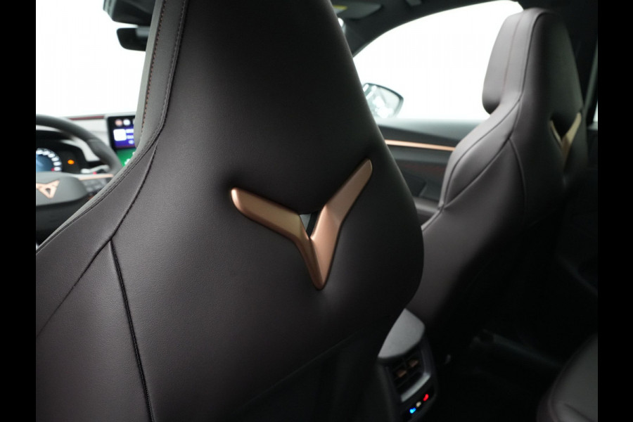 CUPRA Terramar 1.5 TSI 272pk e-Hybrid VZ Performance 360 Camera Panoramadak 20'' velgen Leer Sennheiser Audio 242