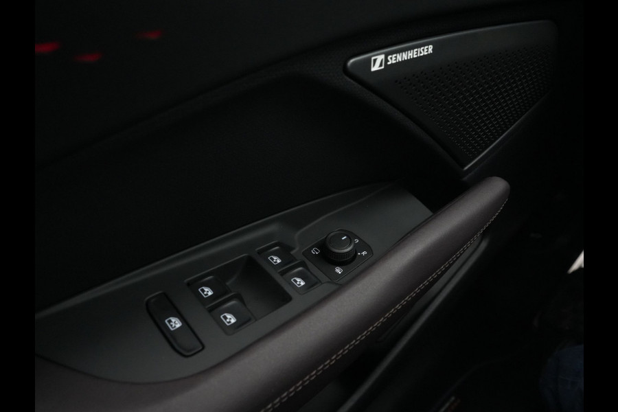 CUPRA Terramar 1.5 TSI 272pk e-Hybrid VZ Performance 360 Camera Panoramadak 20'' velgen Leer Sennheiser Audio 242
