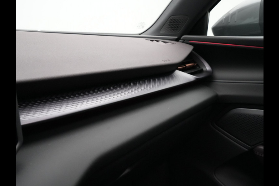 CUPRA Terramar 1.5 TSI 272pk e-Hybrid VZ Performance 360 Camera Panoramadak 20'' velgen Leer Sennheiser Audio 242
