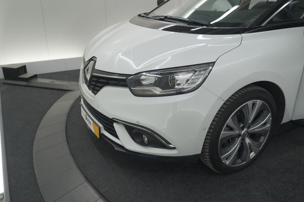 Renault Scénic TCe 140 EDC Intens | Trekhaak | Camera | Dodehoekdetectie | Apple Carplay