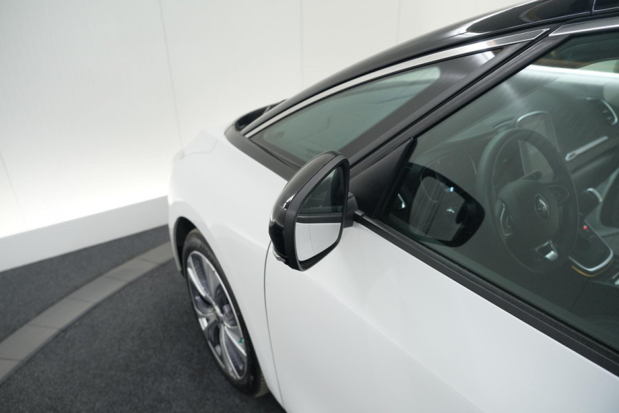 Renault Scénic TCe 140 EDC Intens | Trekhaak | Camera | Dodehoekdetectie | Apple Carplay