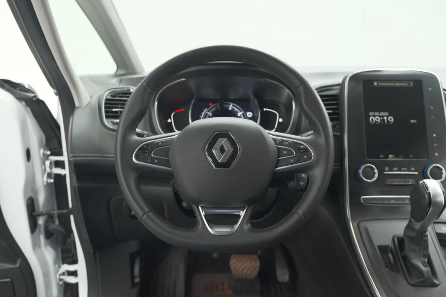 Renault Scénic TCe 140 EDC Intens | Trekhaak | Camera | Dodehoekdetectie | Apple Carplay