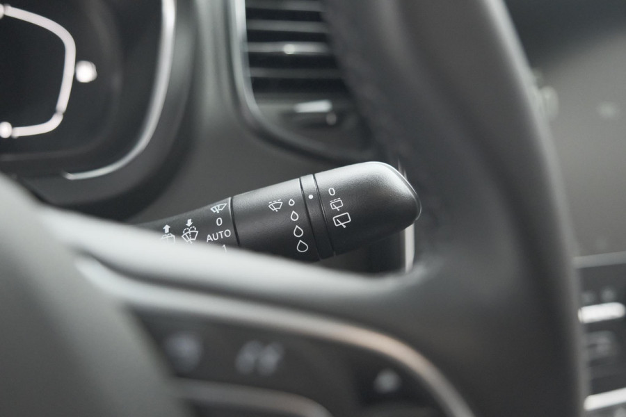Renault Scénic TCe 140 EDC Intens | Trekhaak | Camera | Dodehoekdetectie | Apple Carplay