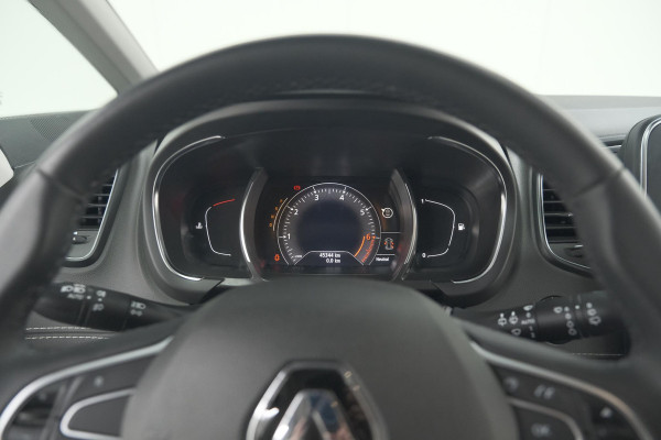 Renault Scénic TCe 140 EDC Intens | Trekhaak | Camera | Dodehoekdetectie | Apple Carplay