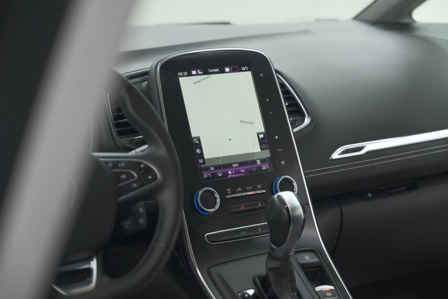 Renault Scénic TCe 140 EDC Intens | Trekhaak | Camera | Dodehoekdetectie | Apple Carplay