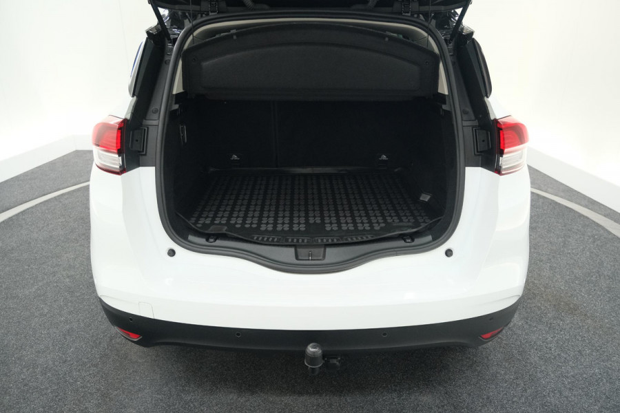Renault Scénic TCe 140 EDC Intens | Trekhaak | Camera | Dodehoekdetectie | Apple Carplay