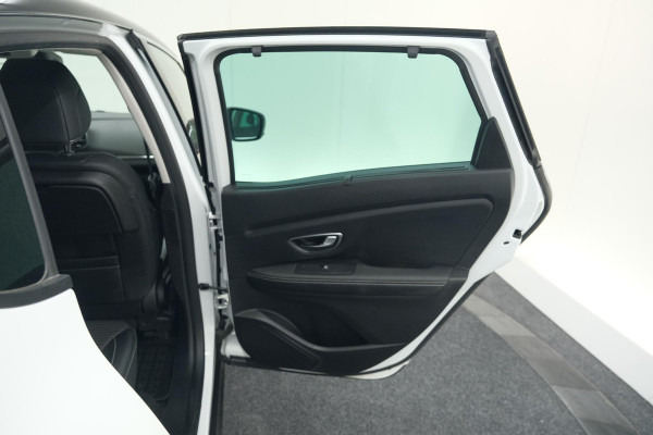 Renault Scénic TCe 140 EDC Intens | Trekhaak | Camera | Dodehoekdetectie | Apple Carplay