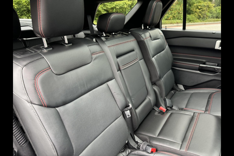 Ford Explorer 3.0 V6 EcoBoost PHEV ST-Line 457pk | Afneembare Trekhaak | 2.500kg Trekgewicht | Massage stoelen | Panoramadak | Groot Scherm | Adaptieve Cruise