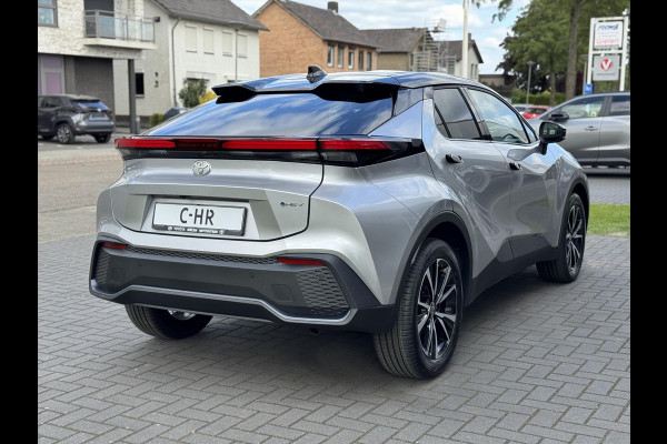 Toyota C-HR 2.0 High Power Hybrid First Edition | Groot scherm, Dodehoekherkenning, Stoel + Stuurverwarming, Parkeersensoren, Keyless