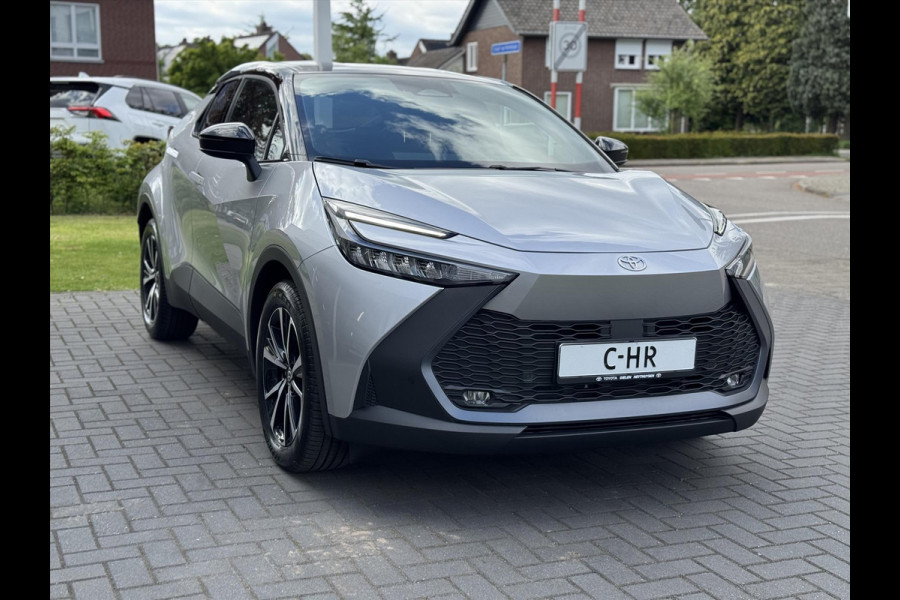 Toyota C-HR 2.0 High Power Hybrid First Edition | Groot scherm, Dodehoekherkenning, Stoel + Stuurverwarming, Parkeersensoren, Keyless