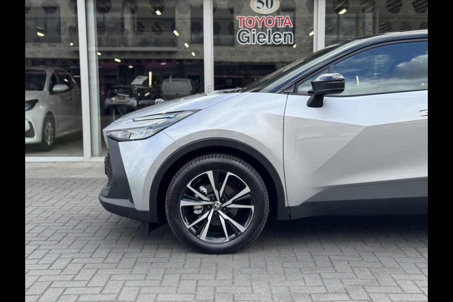 Toyota C-HR 2.0 High Power Hybrid First Edition | Groot scherm, Dodehoekherkenning, Stoel + Stuurverwarming, Parkeersensoren, Keyless