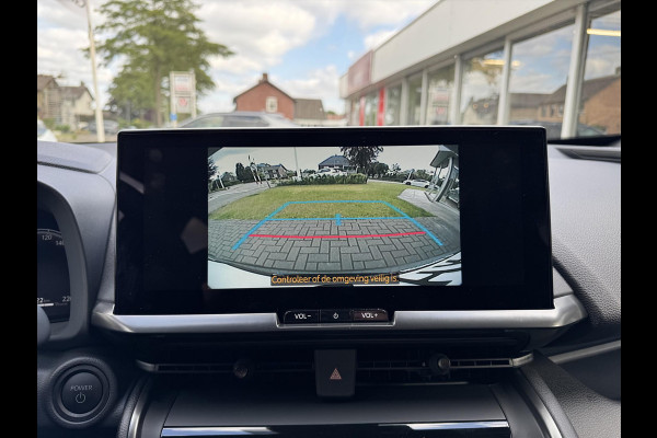 Toyota C-HR 2.0 High Power Hybrid First Edition | Groot scherm, Dodehoekherkenning, Stoel + Stuurverwarming, Parkeersensoren, Keyless