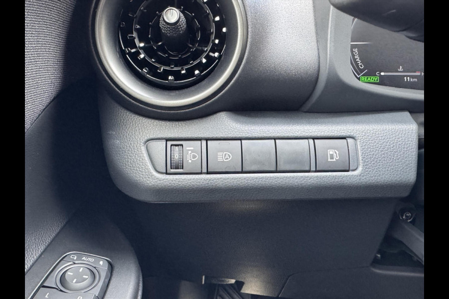 Toyota C-HR 2.0 High Power Hybrid First Edition | Groot scherm, Dodehoekherkenning, Stoel + Stuurverwarming, Parkeersensoren, Keyless