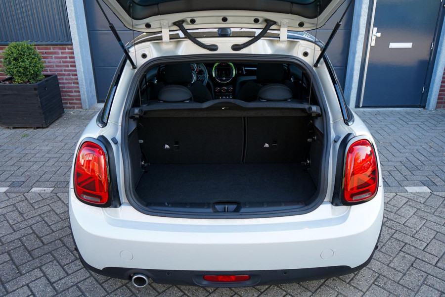 MINI Mini 1.5 Cooper Chili | Panoramadak | Stoelverwarming | Union Jack lichten | Zwarte Sierdelen