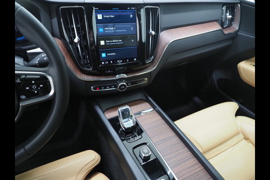 Volvo XC60 2.0 T6 Recharge AWD Ultimate Long Range | Panoramadak | Pilot Assist | Keyless | Camera | Memory | Trekhaak