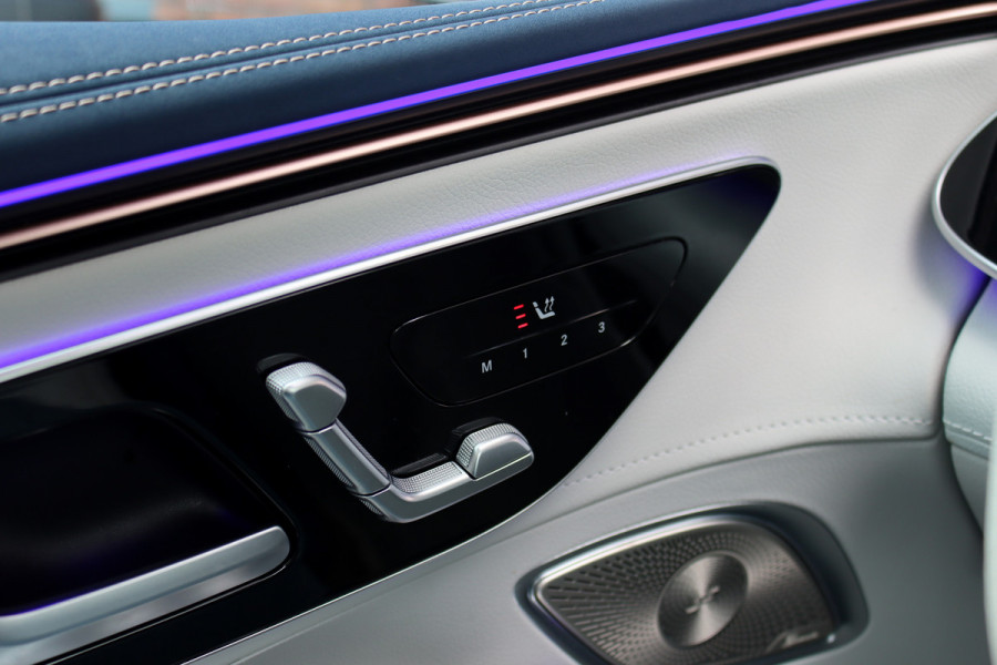 Mercedes-Benz EQE 300 AMG Line 89 kWh | Hyperscreen | Airmatic | Distronic+ | Memory | Burmester | Panoramadak | Digital Light | Surround Camera | Keyless Go | Augmented Reality | Warmtepomp |