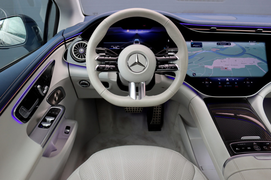 Mercedes-Benz EQE 300 AMG Line 89 kWh | Hyperscreen | Airmatic | Distronic+ | Memory | Burmester | Panoramadak | Digital Light | Surround Camera | Keyless Go | Augmented Reality | Warmtepomp |