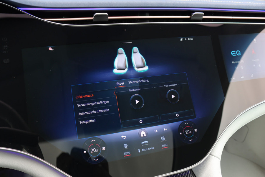 Mercedes-Benz EQE 300 AMG Line 89 kWh | Hyperscreen | Airmatic | Distronic+ | Memory | Burmester | Panoramadak | Digital Light | Surround Camera | Keyless Go | Augmented Reality | Warmtepomp |