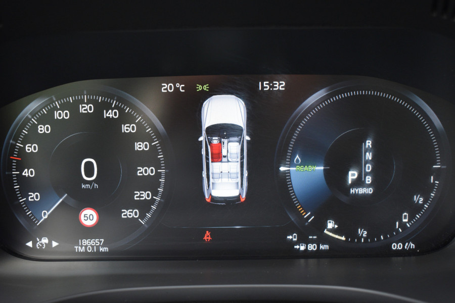 Volvo XC60 T8 Twin Engine AWD Inscription | Lucht vering | 360 camera | Trekhaak | Blis | stoel met geheugen |