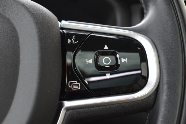 Volvo XC60 T8 Twin Engine AWD Inscription | Lucht vering | 360 camera | Trekhaak | Blis | stoel met geheugen |