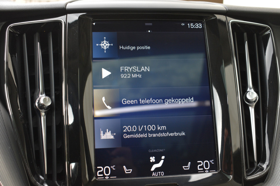 Volvo XC60 T8 Twin Engine AWD Inscription | Lucht vering | 360 camera | Trekhaak | Blis | stoel met geheugen |