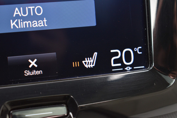 Volvo XC60 T8 Twin Engine AWD Inscription | Lucht vering | 360 camera | Trekhaak | Blis | stoel met geheugen |