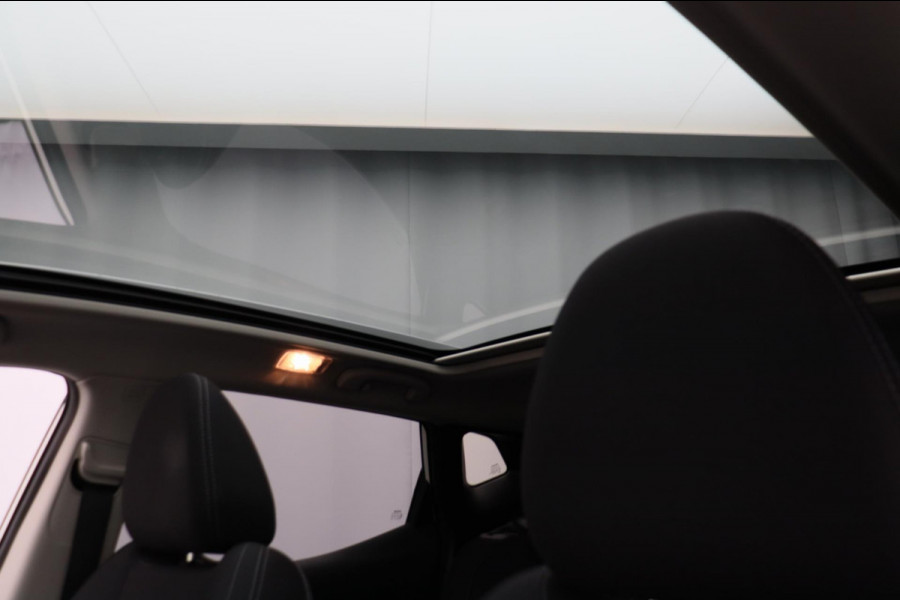 Nissan QASHQAI 1.2 N-Connecta Pano/dak Rondomzicht/Camera Navigatie
